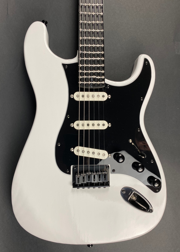 Munson Avenger Microtonal